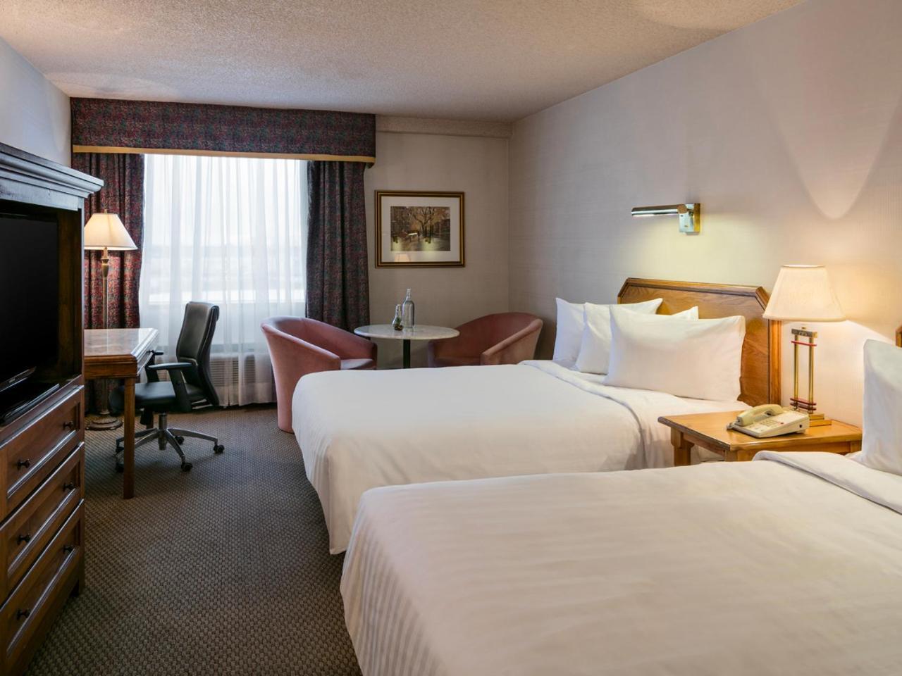 Hotels Gouverneur Montreal - Ile Charron Бушервил Екстериор снимка